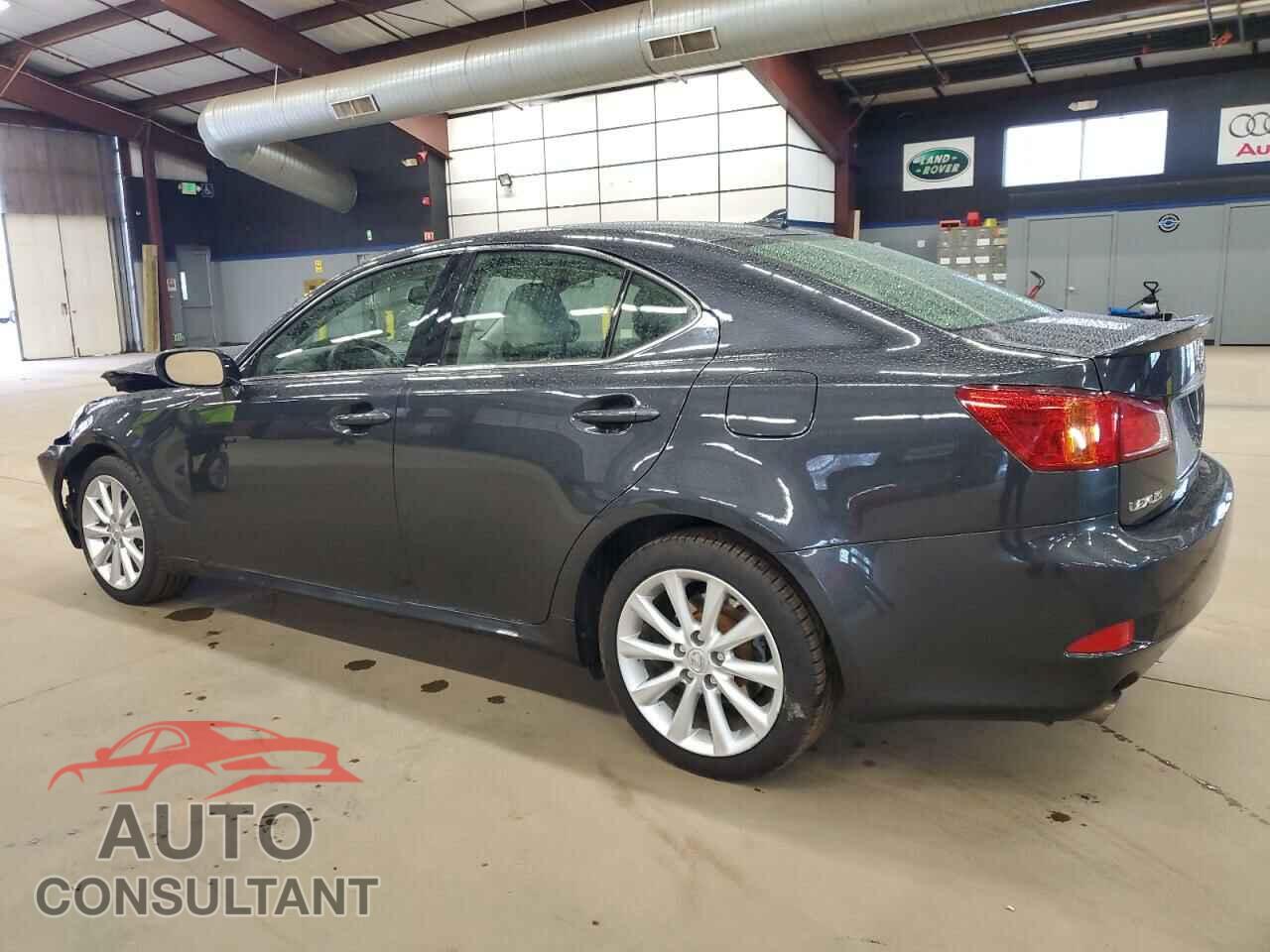 LEXUS IS 2010 - JTHCF5C24A2032587