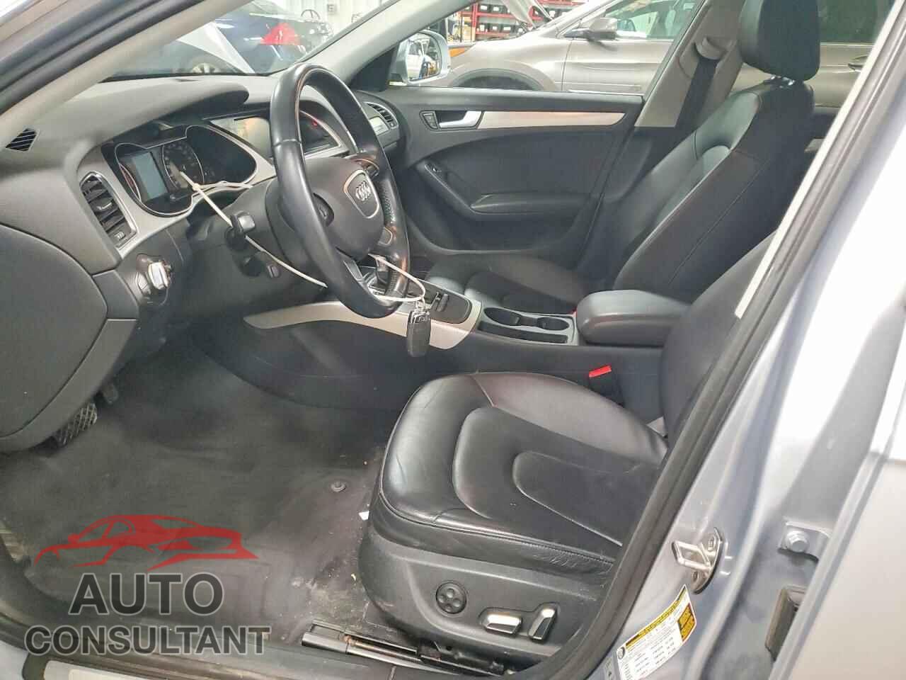 AUDI A4 2015 - WA1TFAFL8FA107247