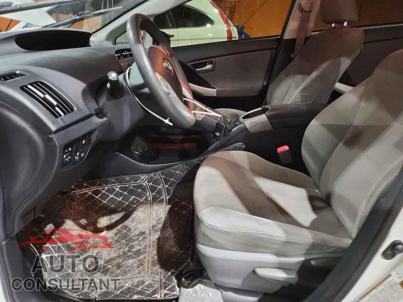 TOYOTA PRIUS 2013 - JTDKN3DP6D3036993