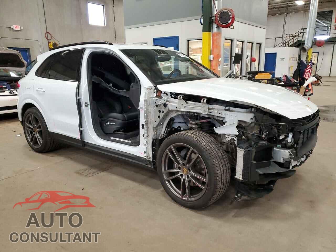 PORSCHE CAYENNE 2020 - WP1AA2AY7LDA02809
