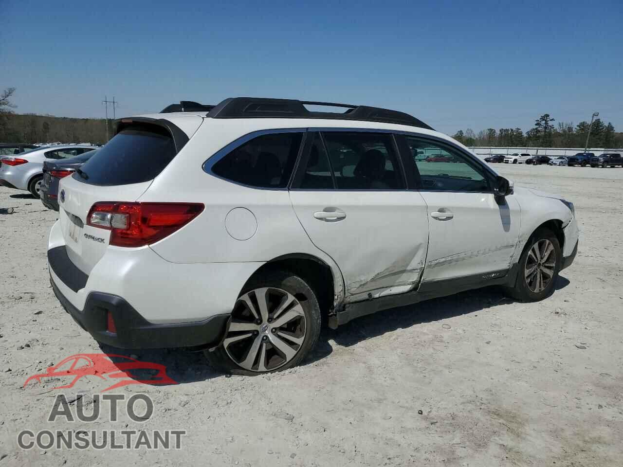 SUBARU OUTBACK 2018 - 4S4BSANC6J3334783
