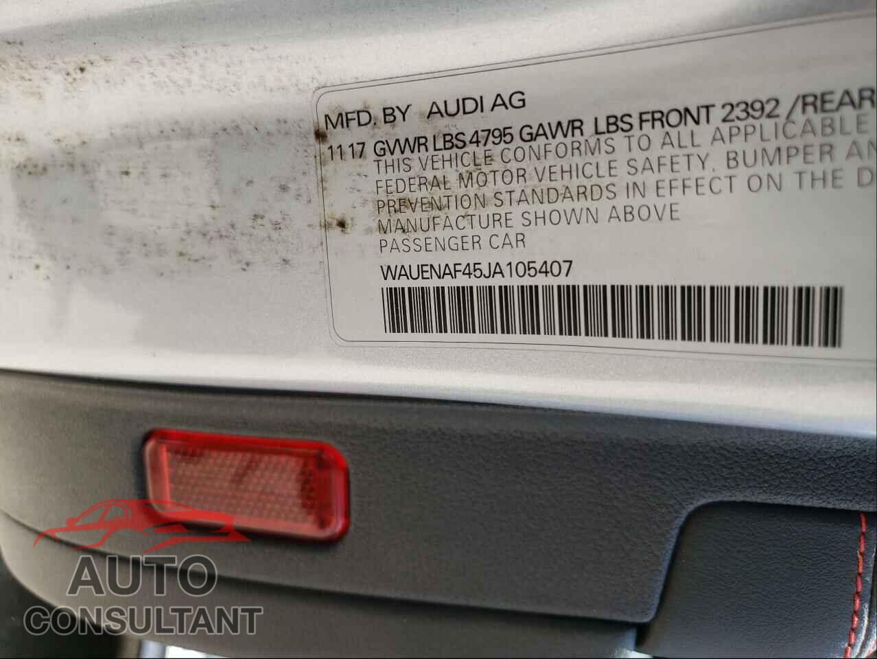 AUDI A4 2018 - WAUENAF45JA105407