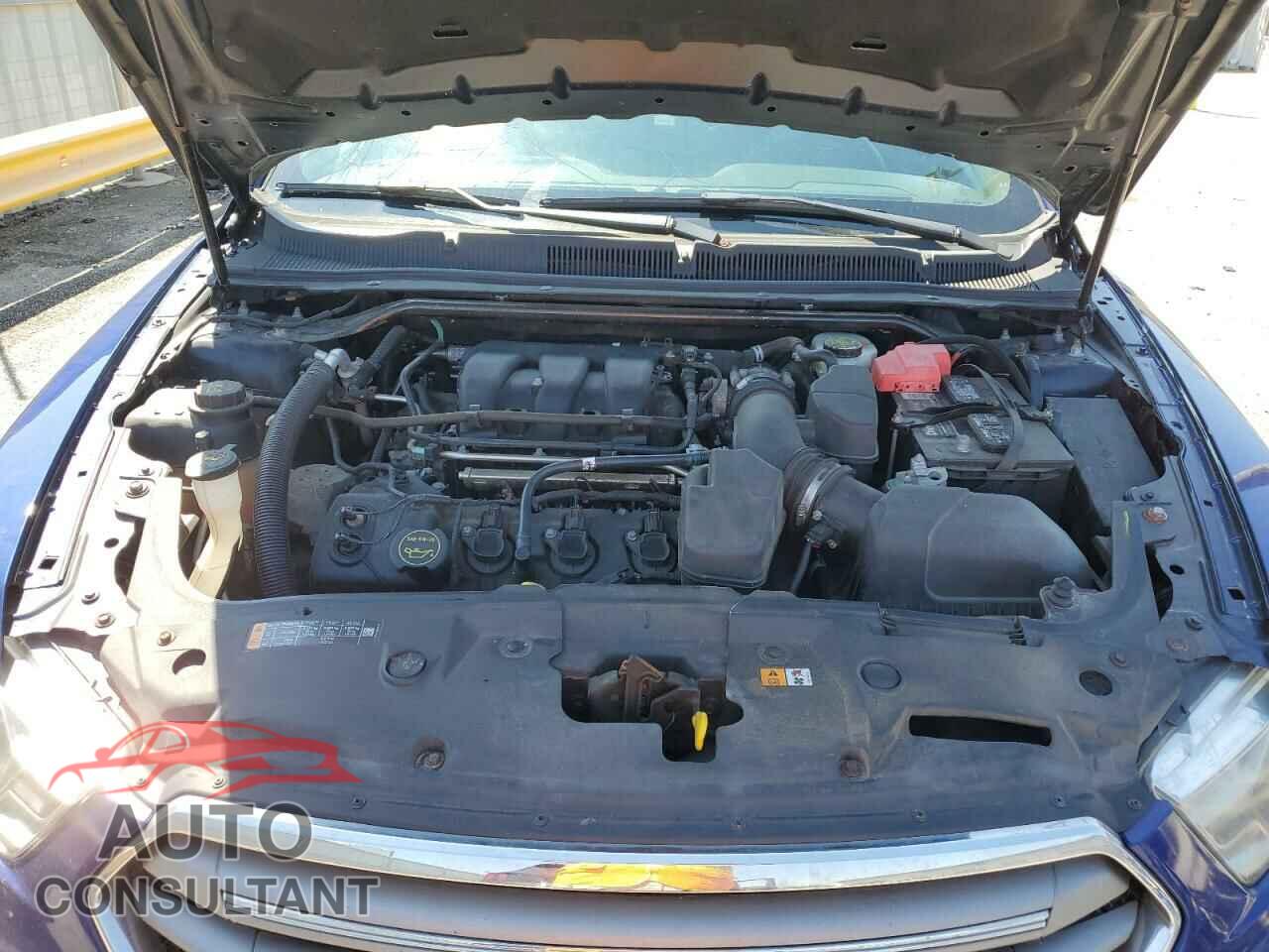 FORD TAURUS 2015 - 1FAHP2H80FG126594