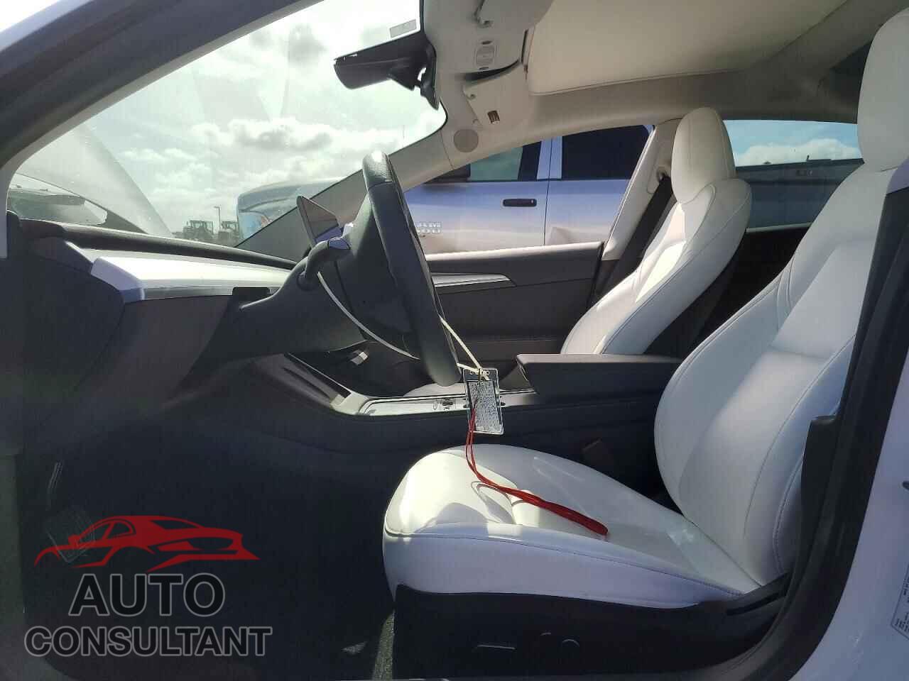 TESLA MODEL 3 2023 - 5YJ3E1EA9PF607502