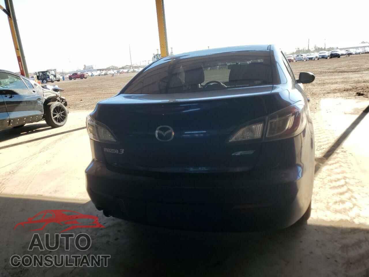 MAZDA 3 2013 - JM1BL1V70D1717672