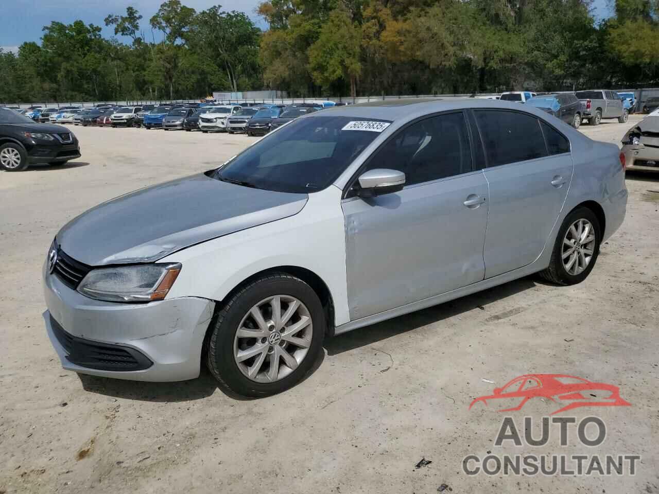 VOLKSWAGEN JETTA 2013 - 3VWDX7AJ6DM367871