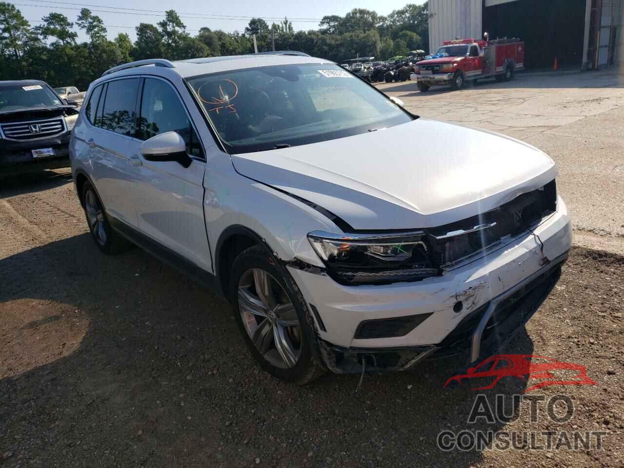 VOLKSWAGEN TIGUAN 2018 - 3VV5B7AX8JM059379