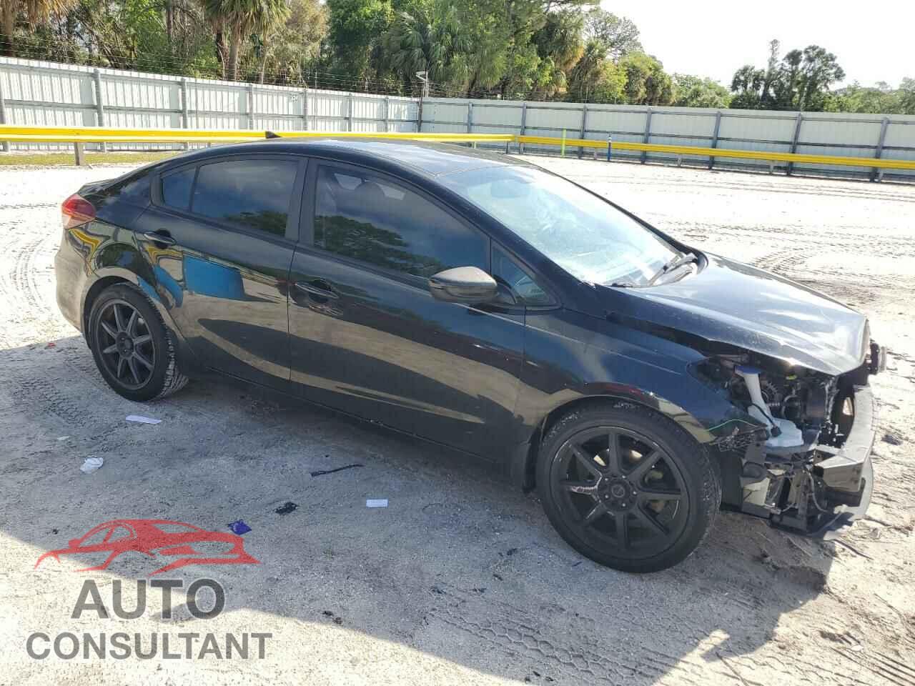 KIA FORTE 2017 - 3KPFK4A71HE018548