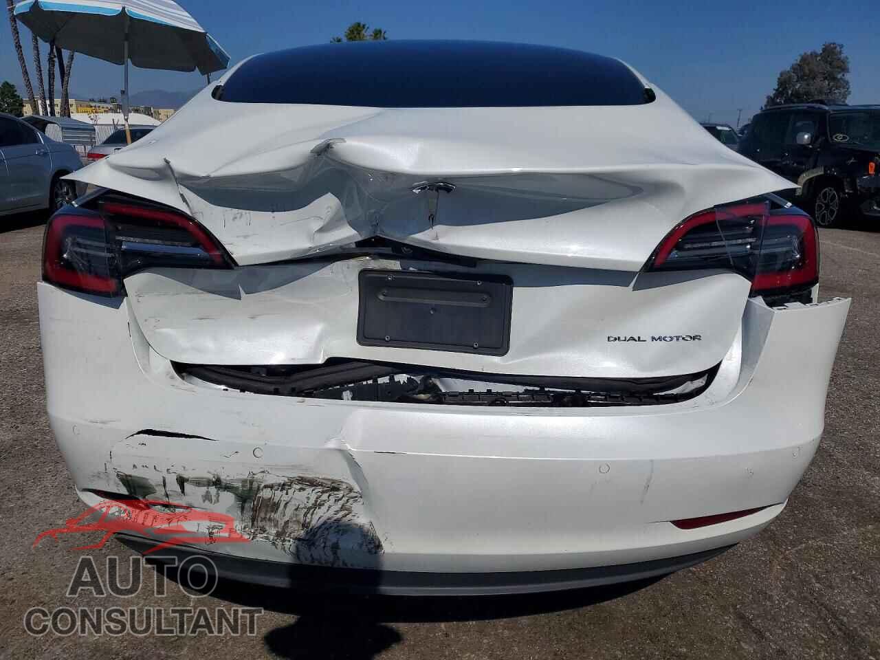 TESLA MODEL 3 2022 - 5YJ3E1EB2NF317625
