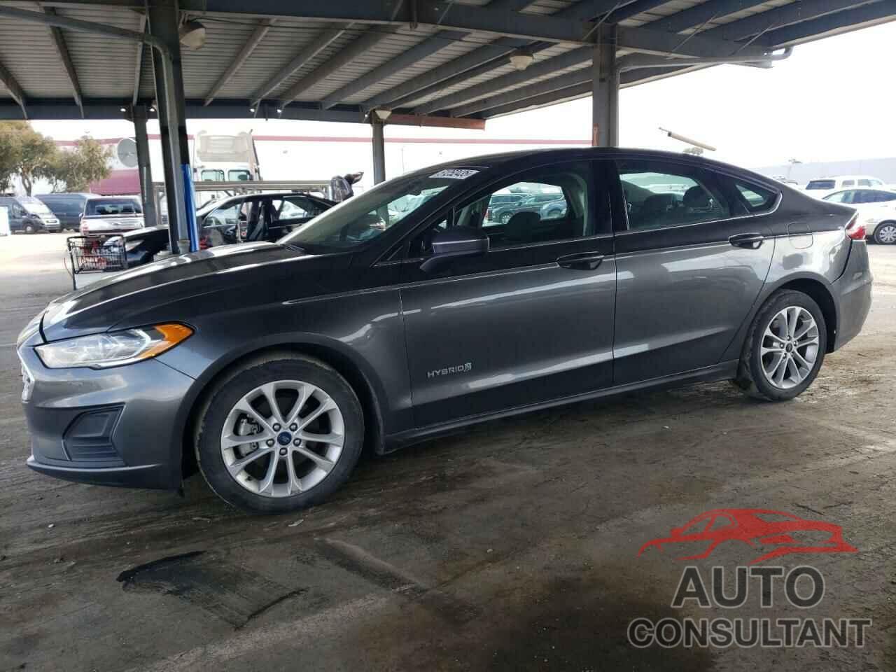 FORD FUSION 2019 - 3FA6P0LU9KR151819