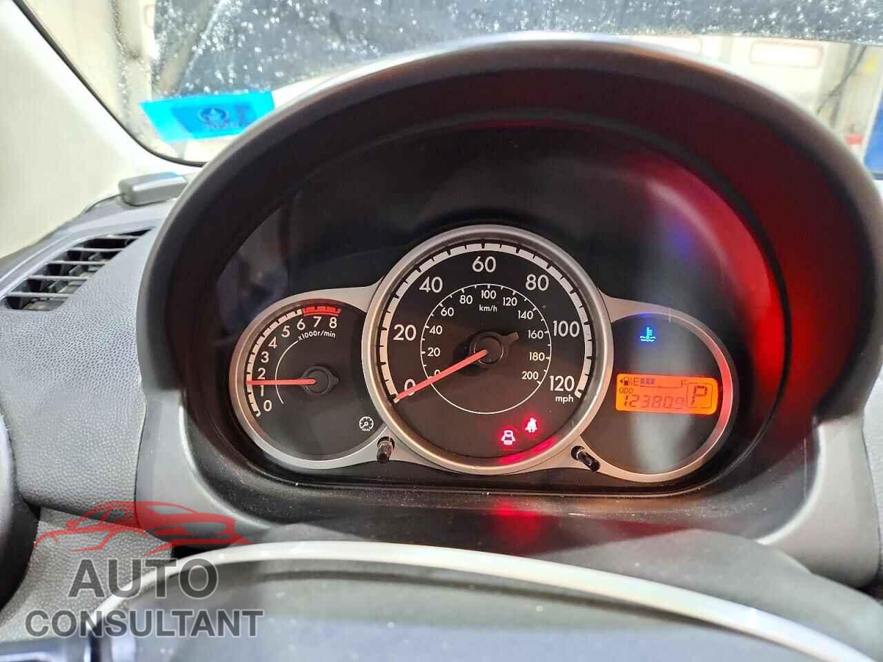 MAZDA 2 2011 - JM1DE1HZ0B0128673