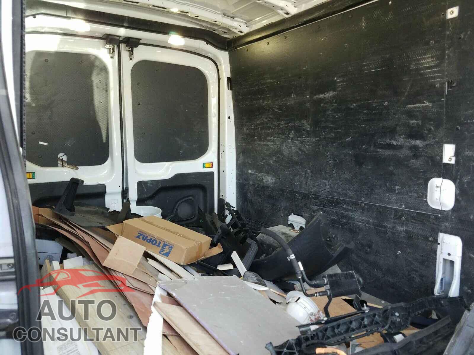 FORD TRANSIT CO 2017 - 1FTBW2CM2HKB45493