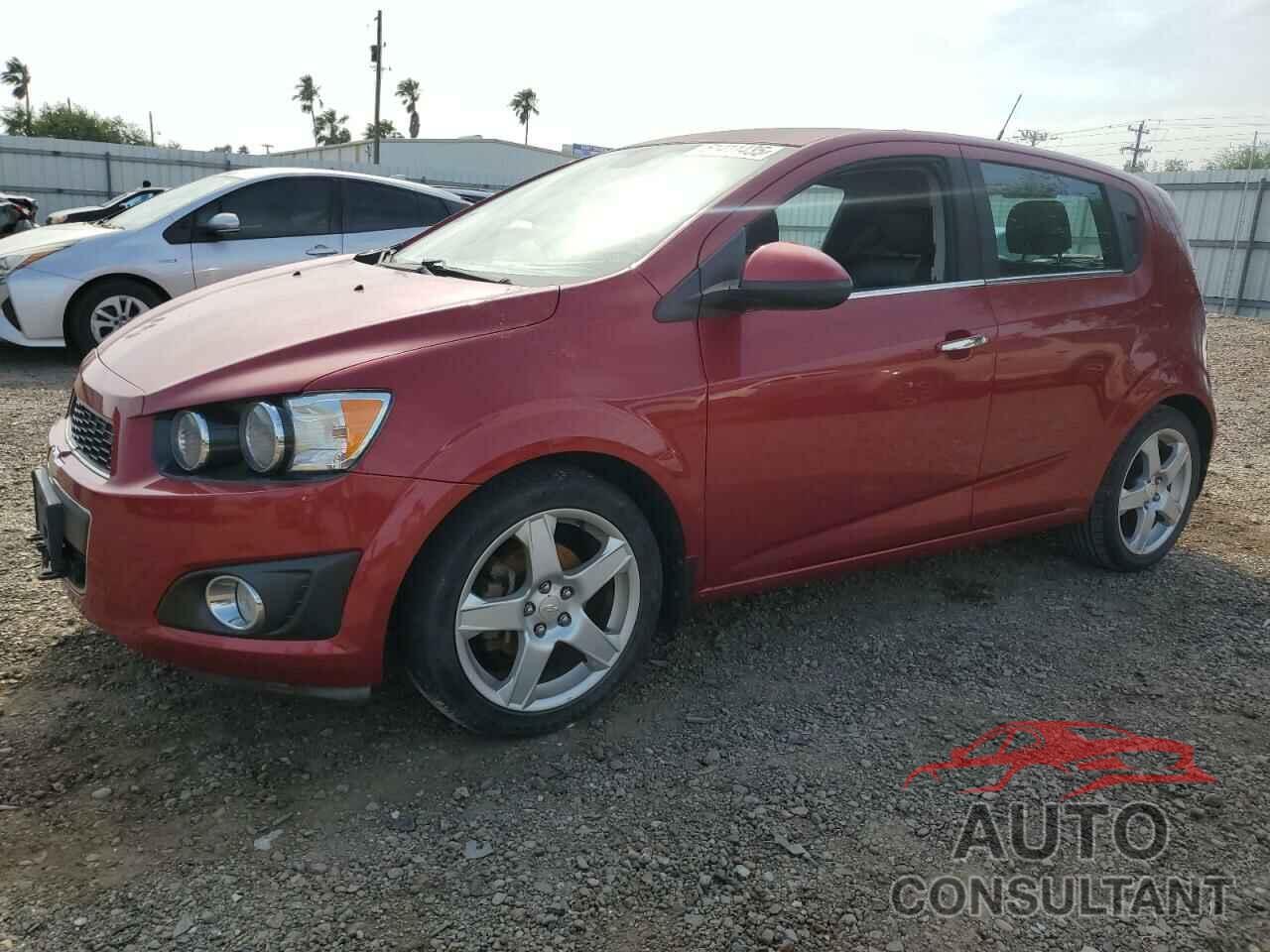 CHEVROLET SONIC 2013 - 1G1JF6SG8D4145407