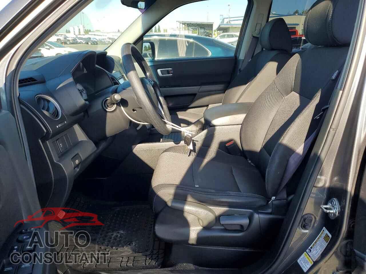 HONDA PILOT 2011 - 5FNYF3H21BB053111