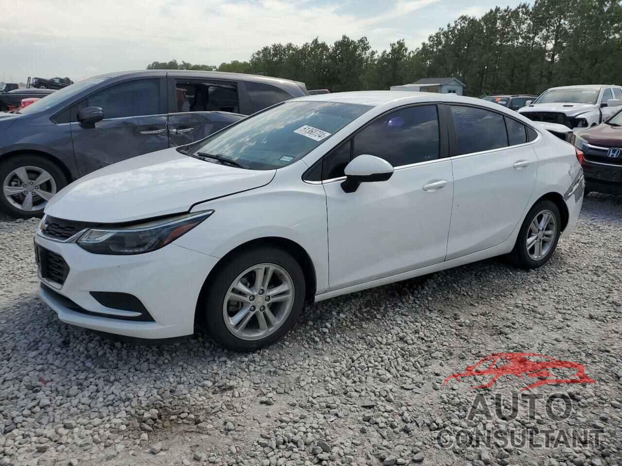 CHEVROLET CRUZE 2017 - 1G1BE5SM8H7228346