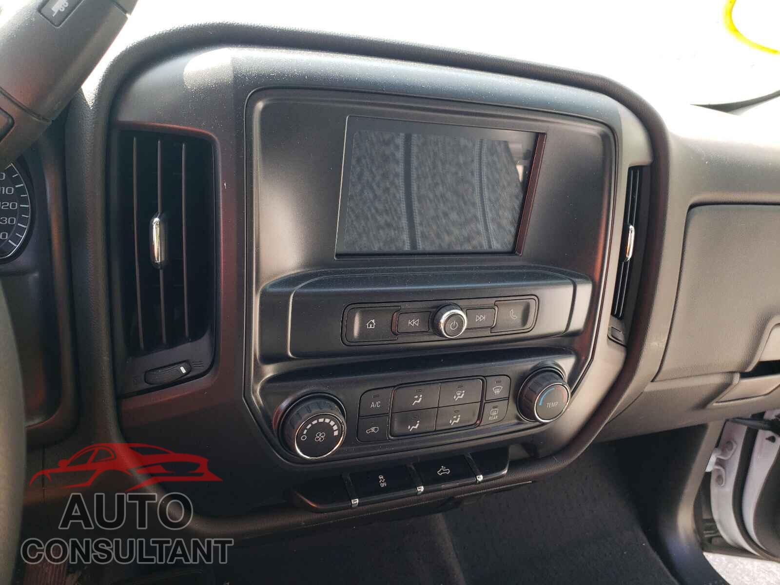 CHEVROLET SILVERADO 2019 - 2GCVKMEC1K1242409