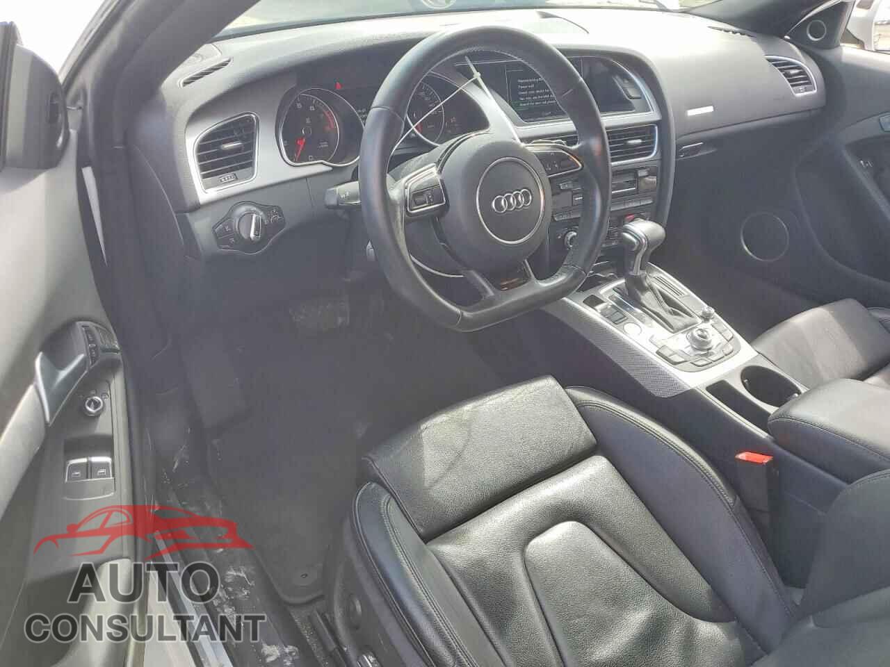 AUDI A5 2015 - WAUMFAFR9FA057616