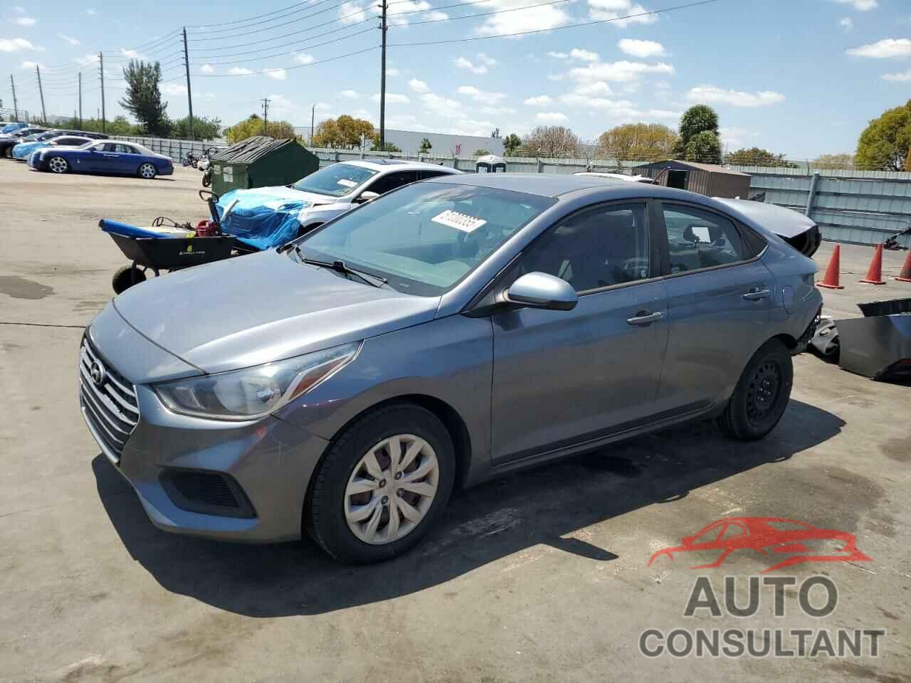 HYUNDAI ACCENT 2019 - 3KPC24A3XKE080702
