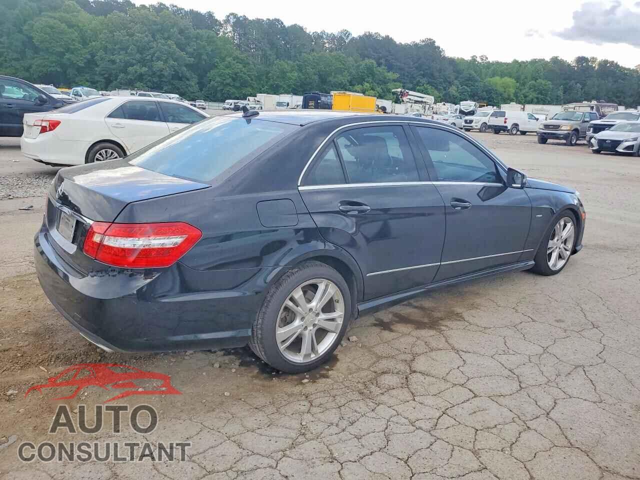 MERCEDES-BENZ E-CLASS 2012 - WDDHF5KBXCA563784