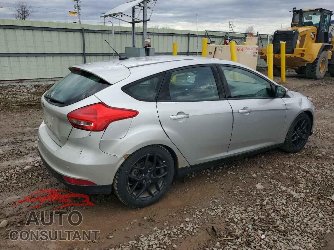 FORD FOCUS 2016 - 1FADP3K28GL321635