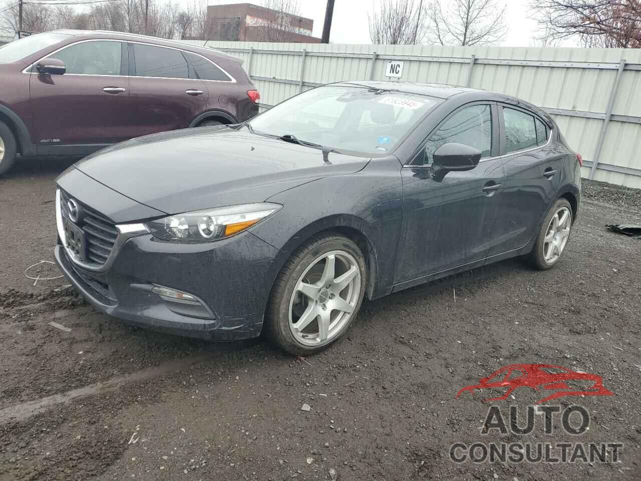 MAZDA 3 2018 - 3MZBN1L31JM182809