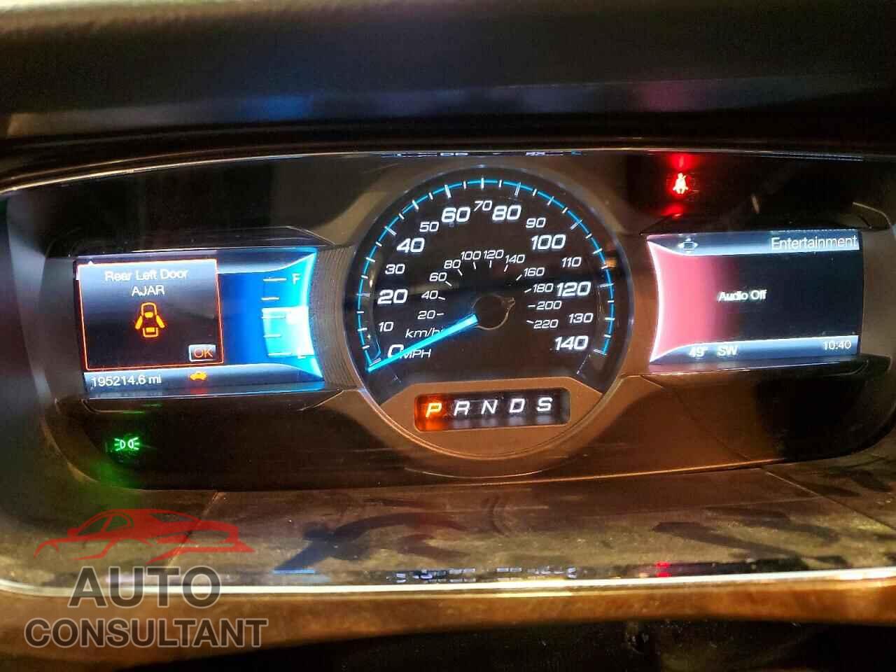 FORD TAURUS 2017 - 1FAHP2F88HG123545