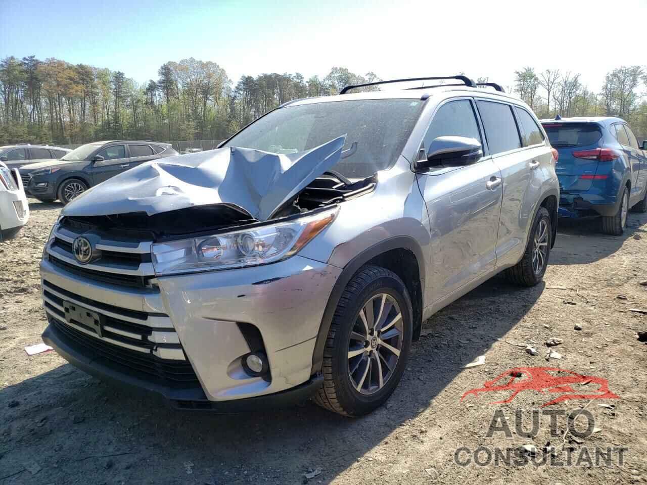 TOYOTA HIGHLANDER 2017 - 5TDJZRFH0HS373205