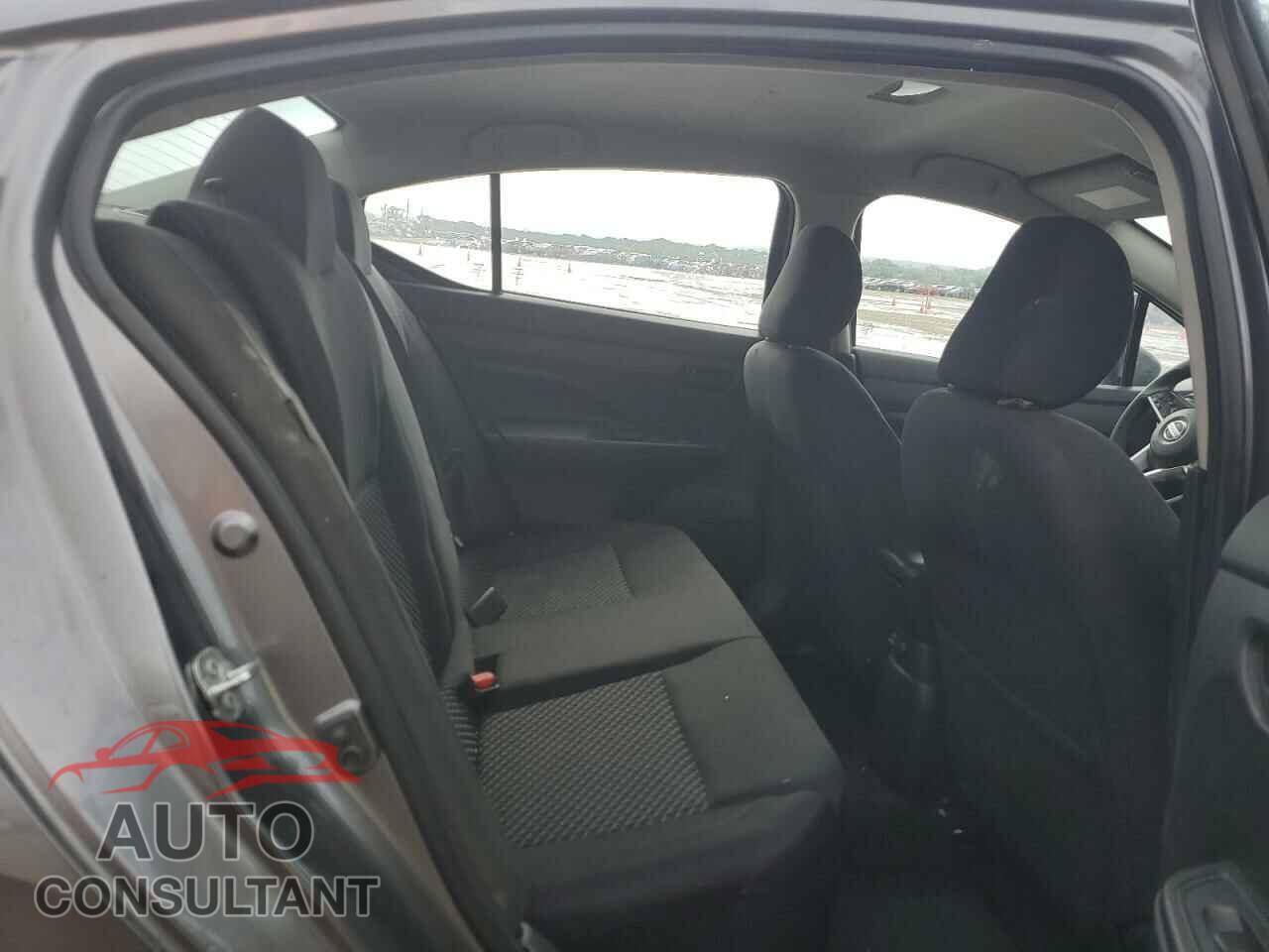 NISSAN VERSA 2021 - 3N1CN8DVXML815403