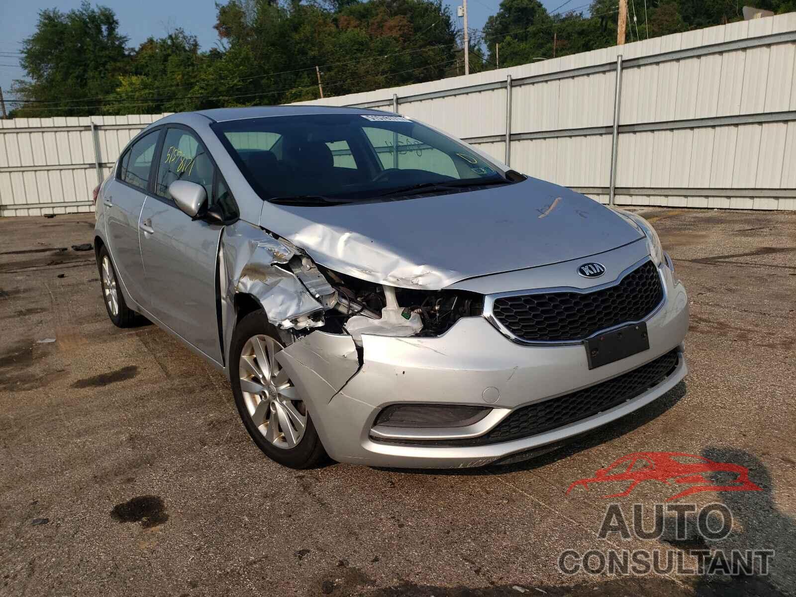 KIA FORTE 2016 - KNAFX4A65G5506997