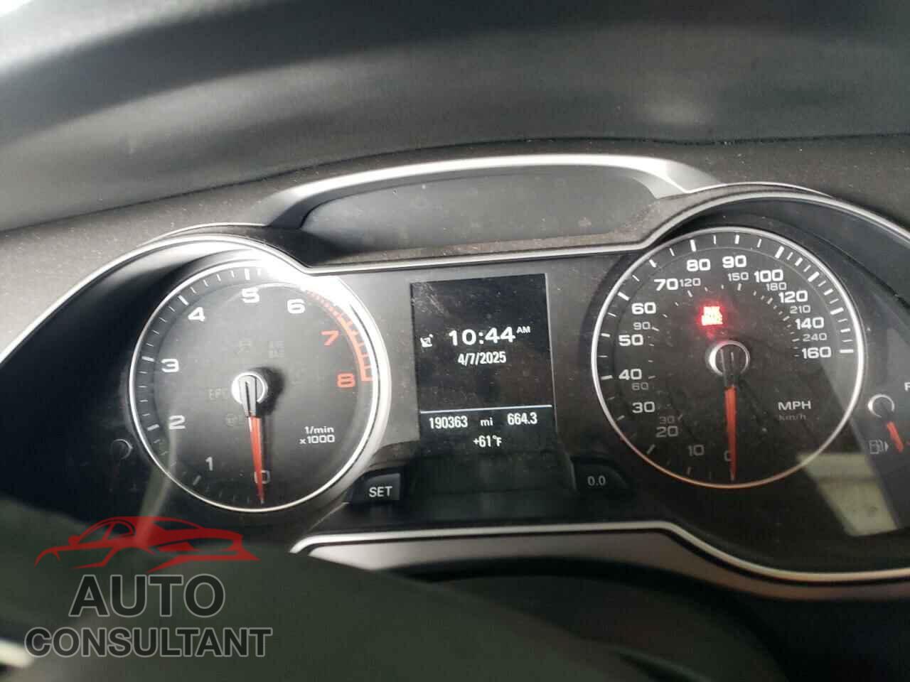 AUDI A4 2015 - WAUBFAFLXFN007710