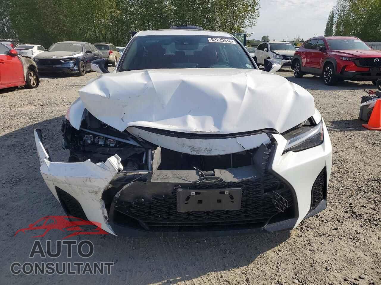 LEXUS IS 2023 - JTHAP1D26P5002140