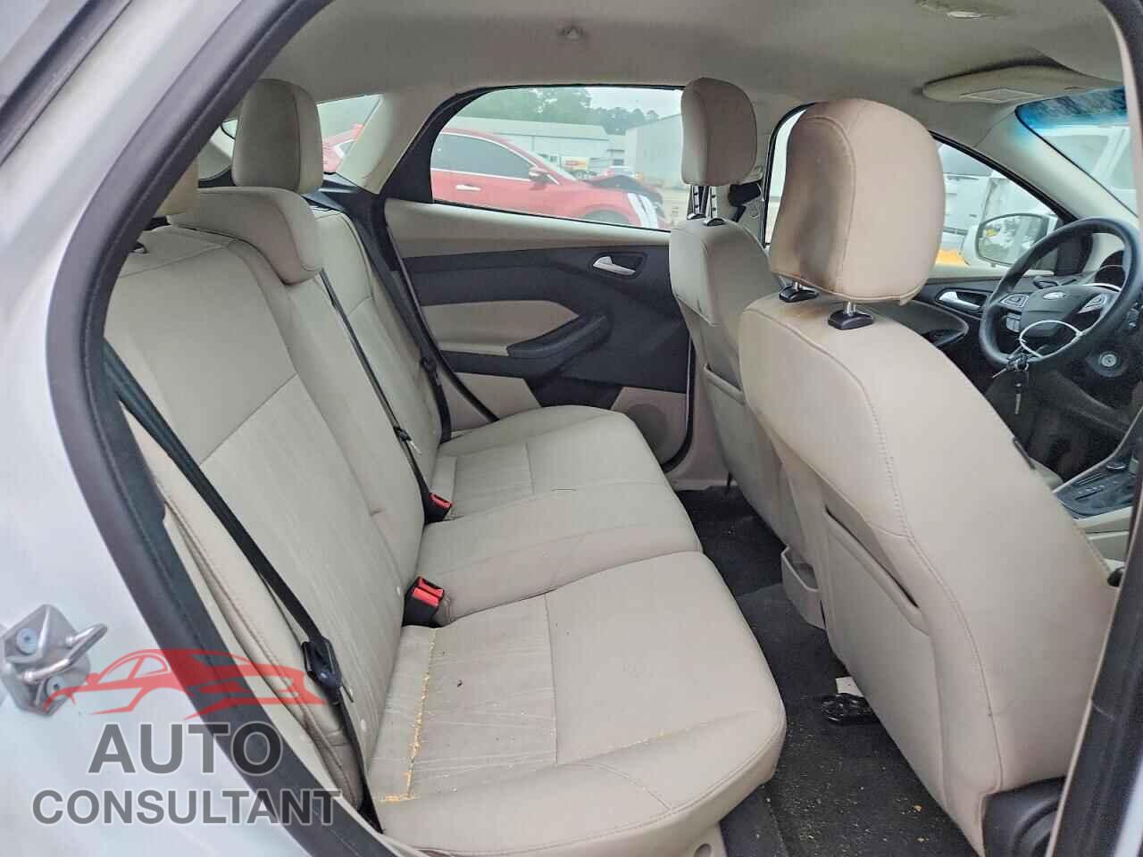 FORD FOCUS 2016 - 1FADP3K20GL249698