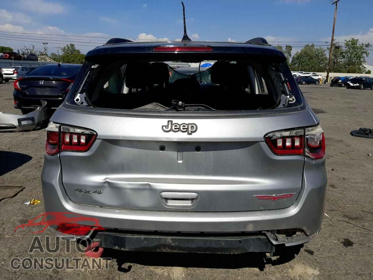 JEEP COMPASS 2017 - 3C4NJDDB5HT679784