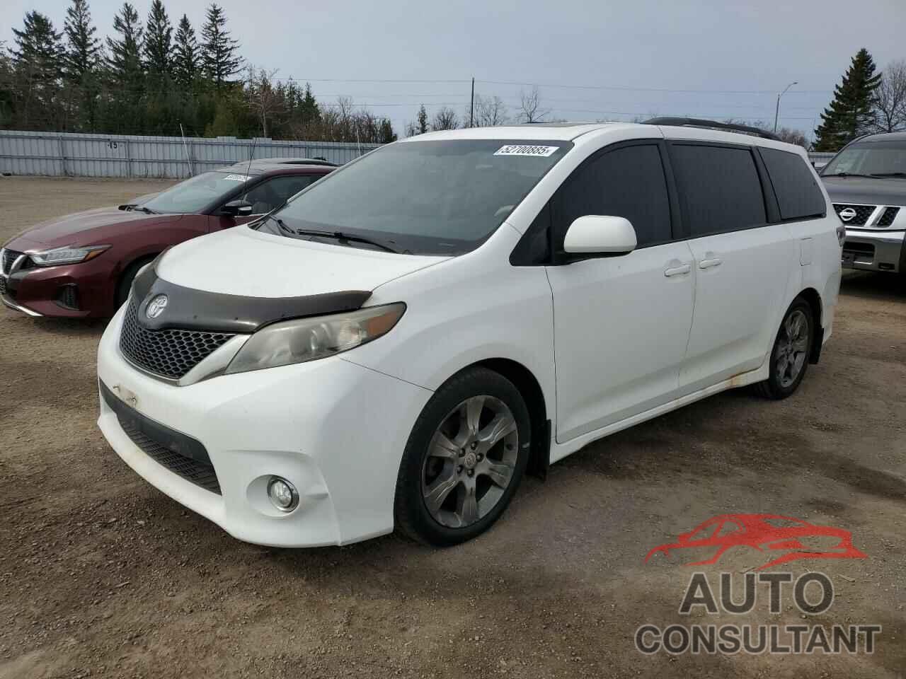 TOYOTA SIENNA 2011 - 5TDXK3DC5BS030822