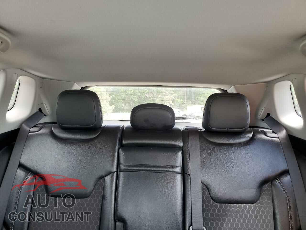 JEEP COMPASS 2019 - 3C4NJDBB2KT704117