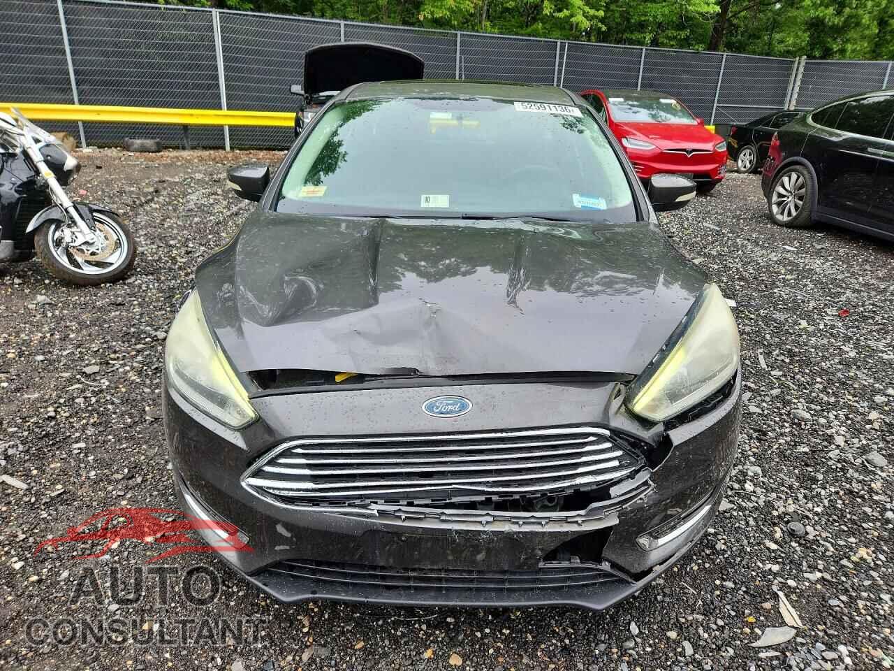 FORD FOCUS 2015 - 1FADP3N21FL247274