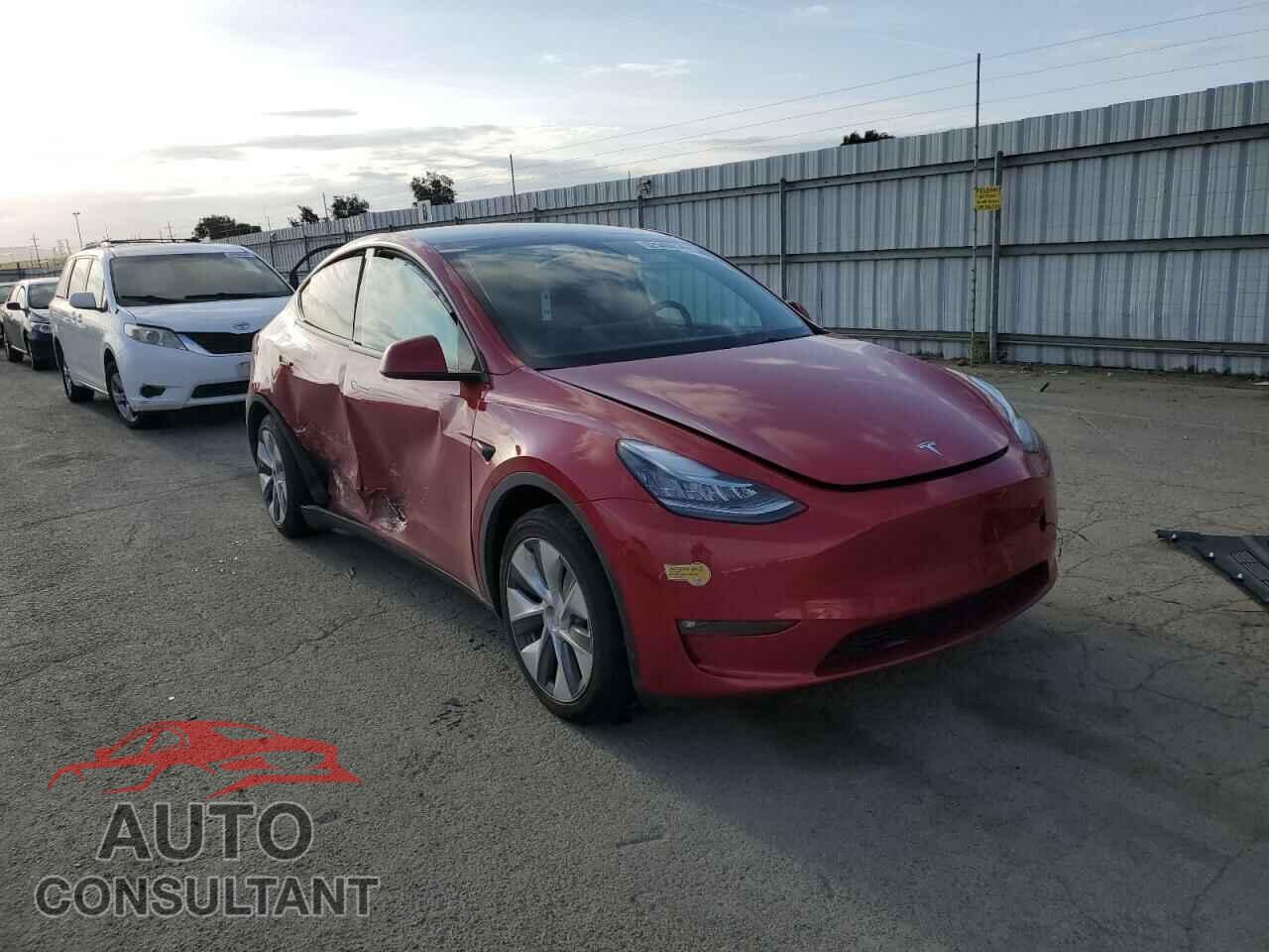TESLA MODEL Y 2022 - 7SAYGAEE2NF314124