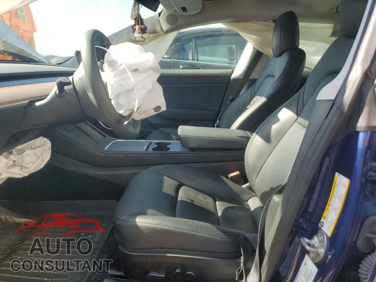 TESLA MODEL 3 2021 - 5YJ3E1EA4MF908206