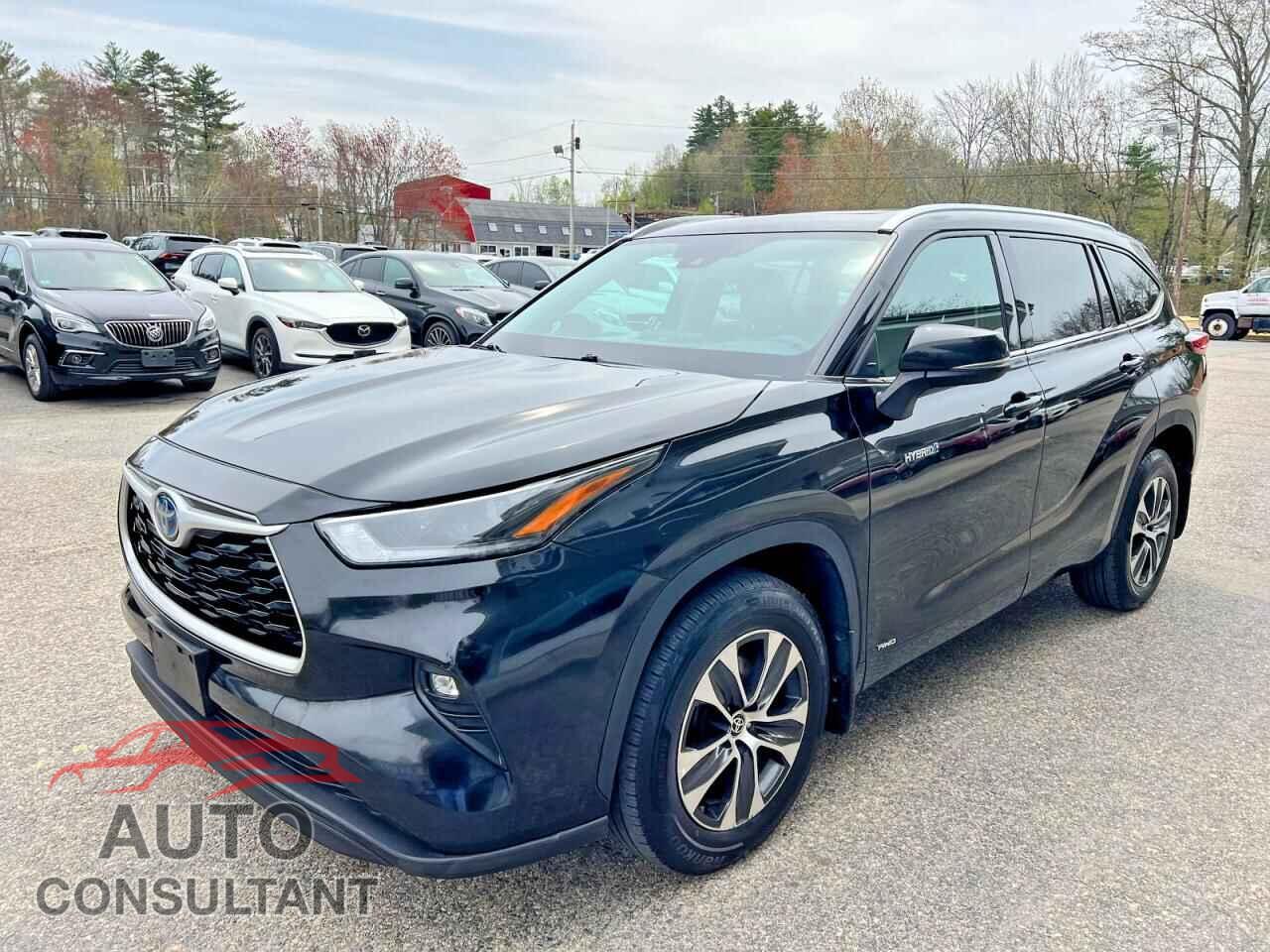 TOYOTA HIGHLANDER 2021 - 5TDGBRCH4MS034038