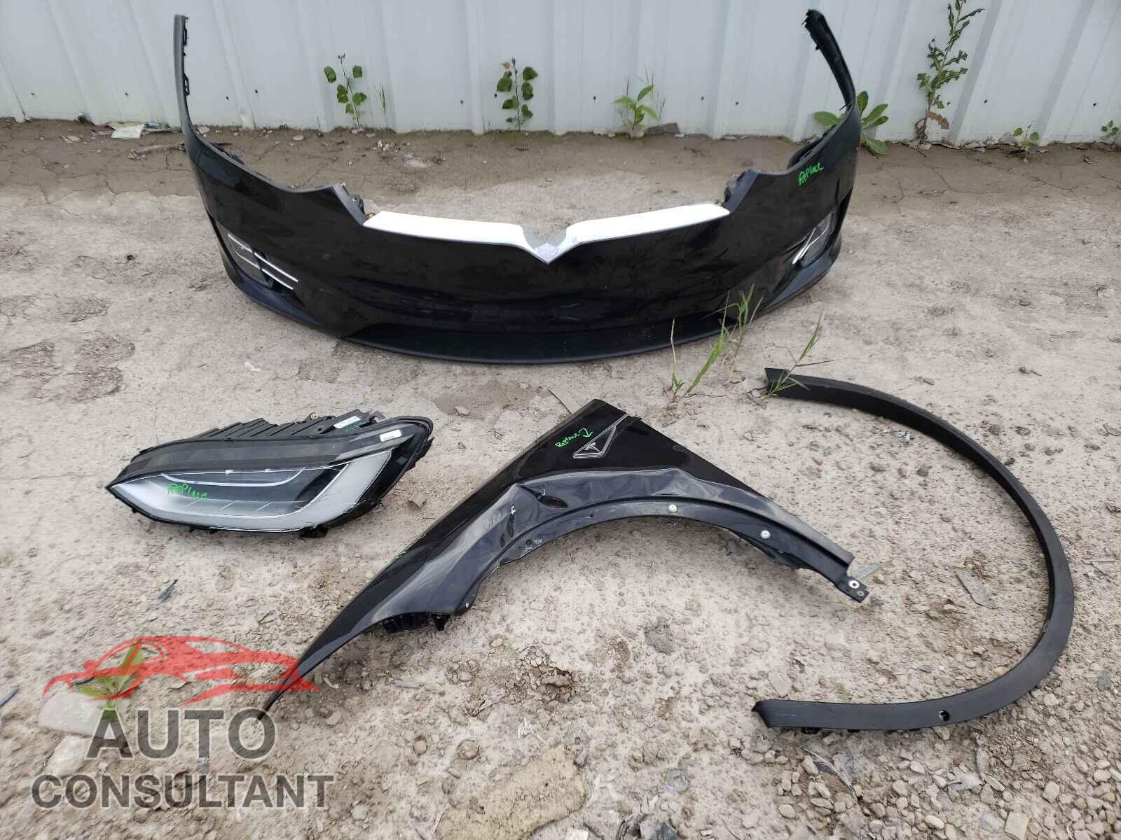 TESLA MODEL X 2016 - 5YJXCBE44GF005114