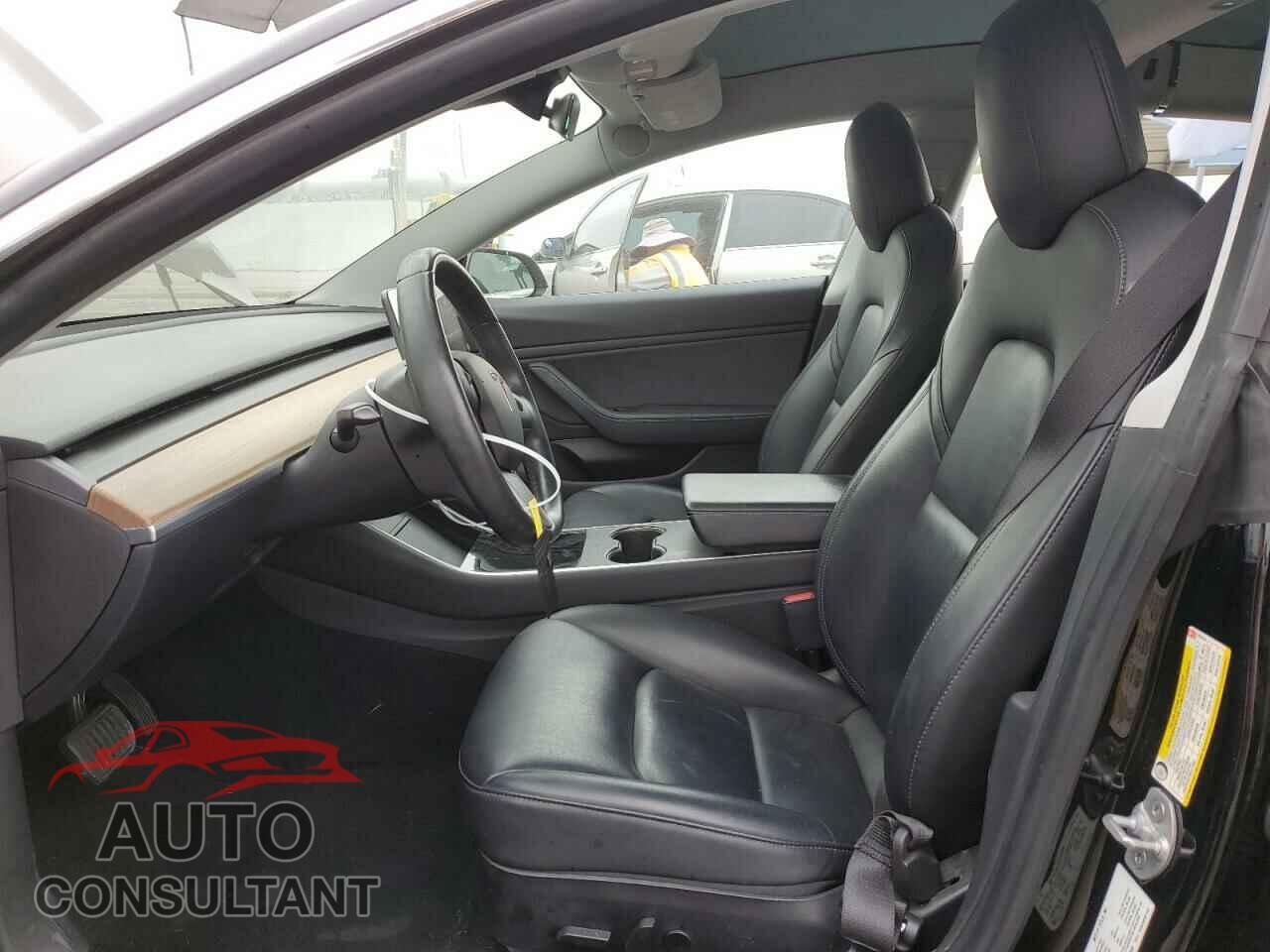 TESLA MODEL 3 2019 - 5YJ3E1EA4KF296649
