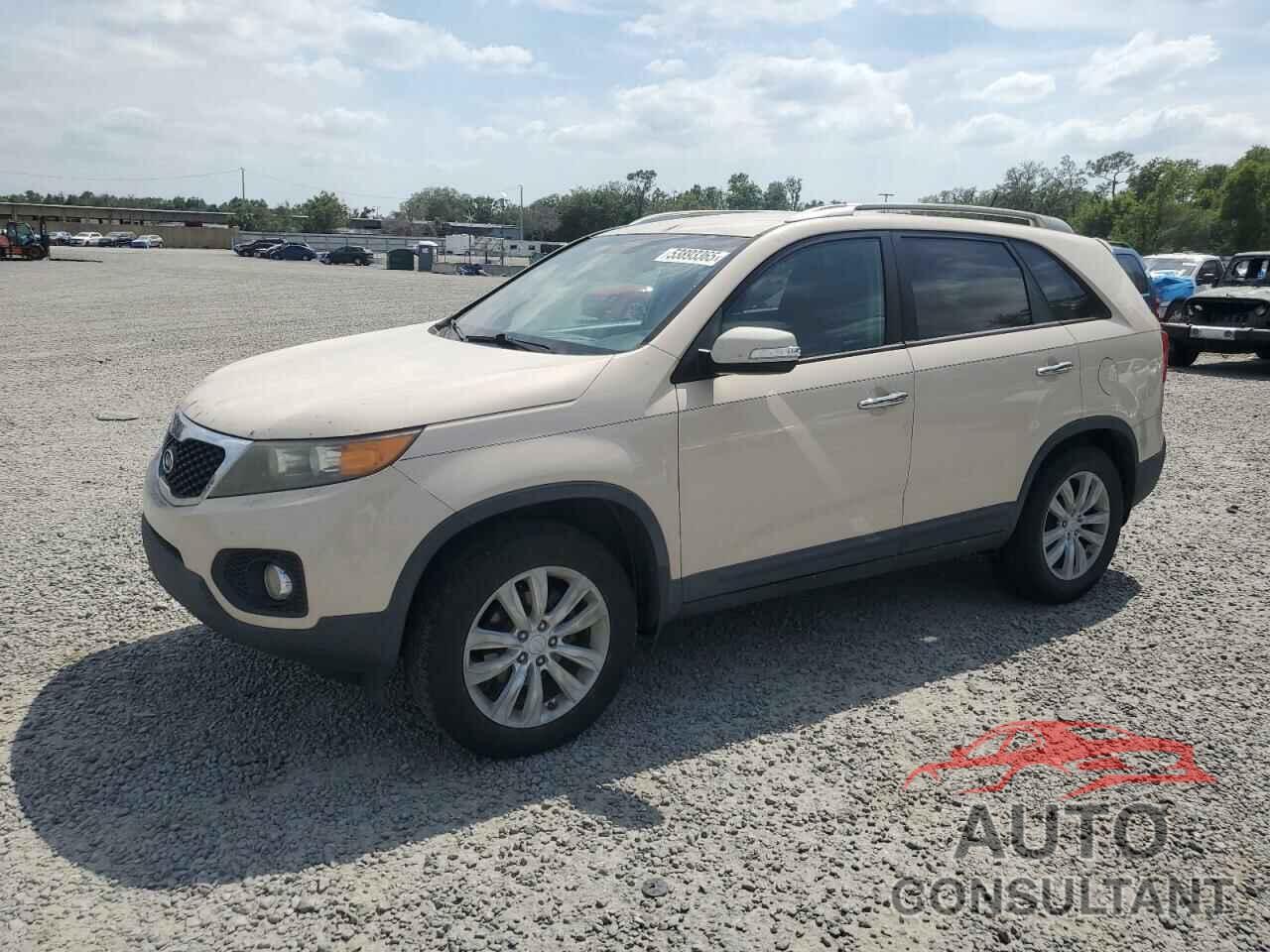 KIA SORENTO 2011 - 5XYKU3A11BG073364