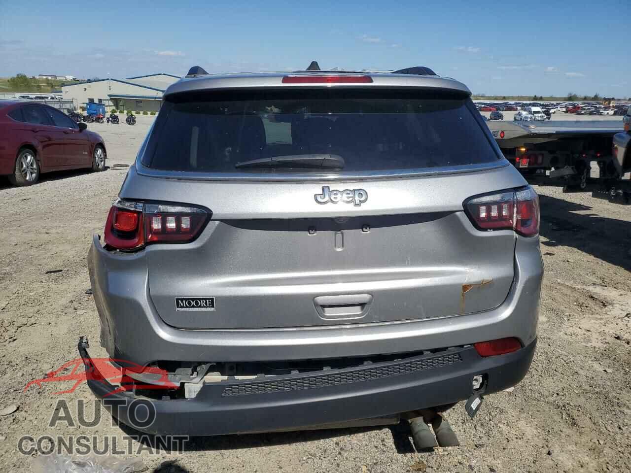 JEEP COMPASS 2019 - 3C4NJCCB7KT660107