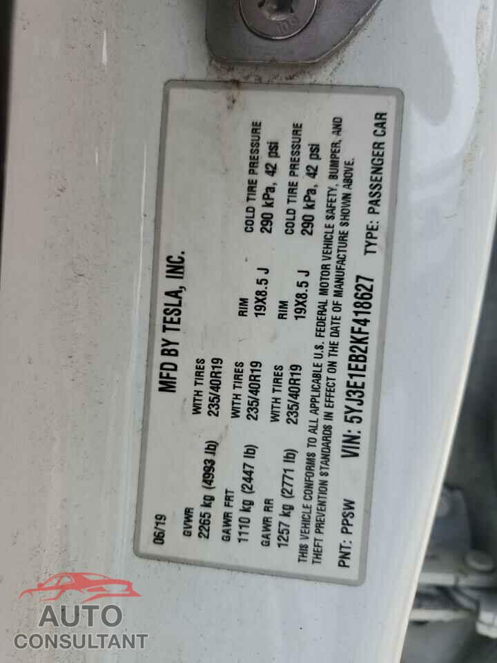 TESLA MODEL 3 2019 - 5YJ3E1EB2KF418627