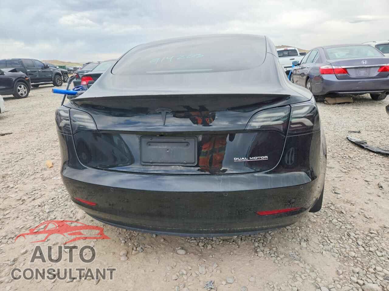 TESLA MODEL 3 2021 - 5YJ3E1EC4MF914203