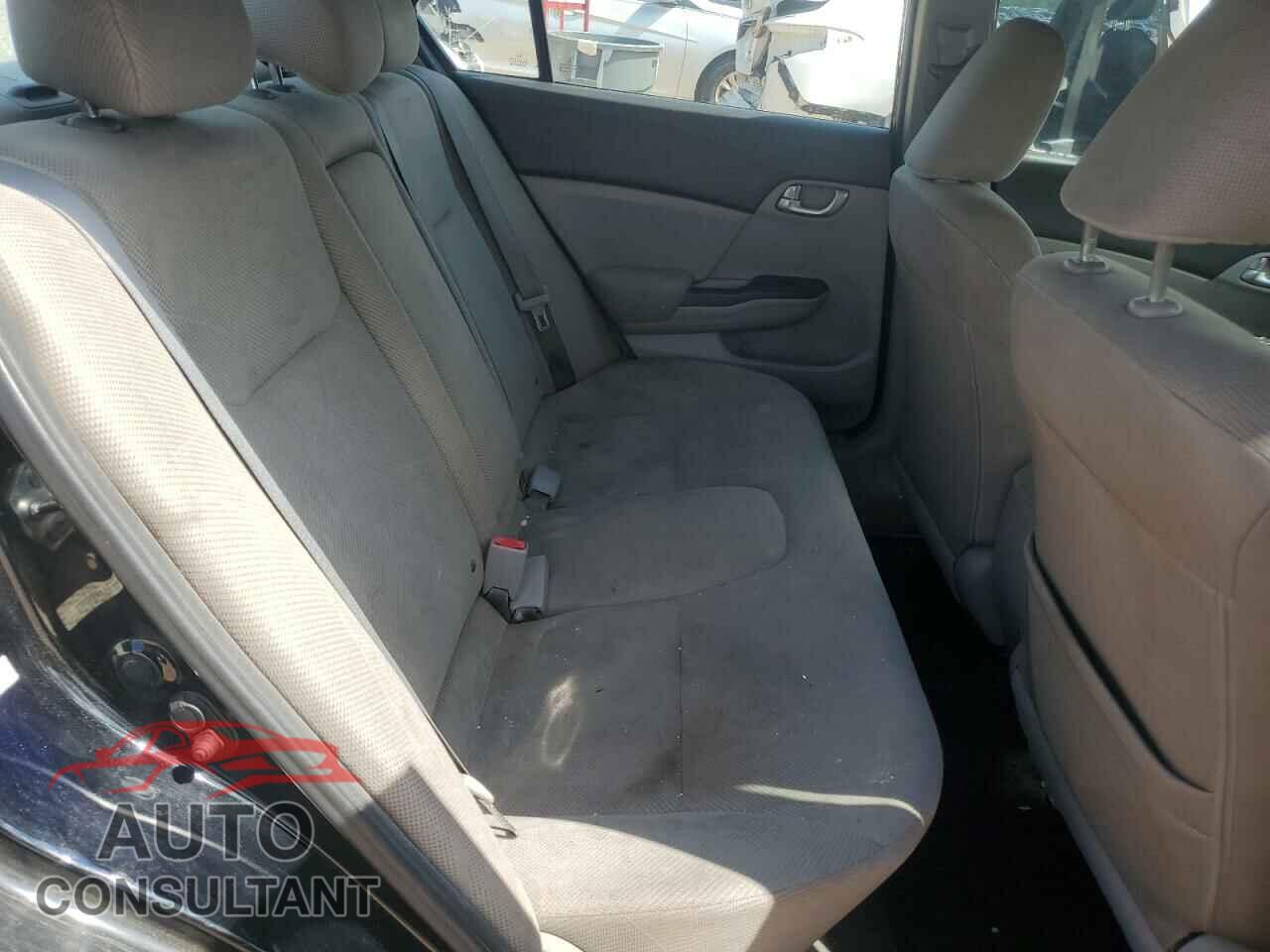 HONDA CIVIC 2012 - 2HGFB2F83CH545012