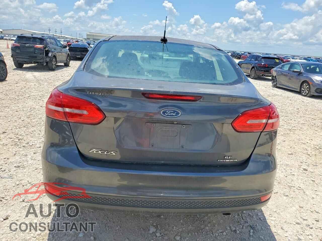 FORD FOCUS 2016 - 1FADP3F2XGL359331