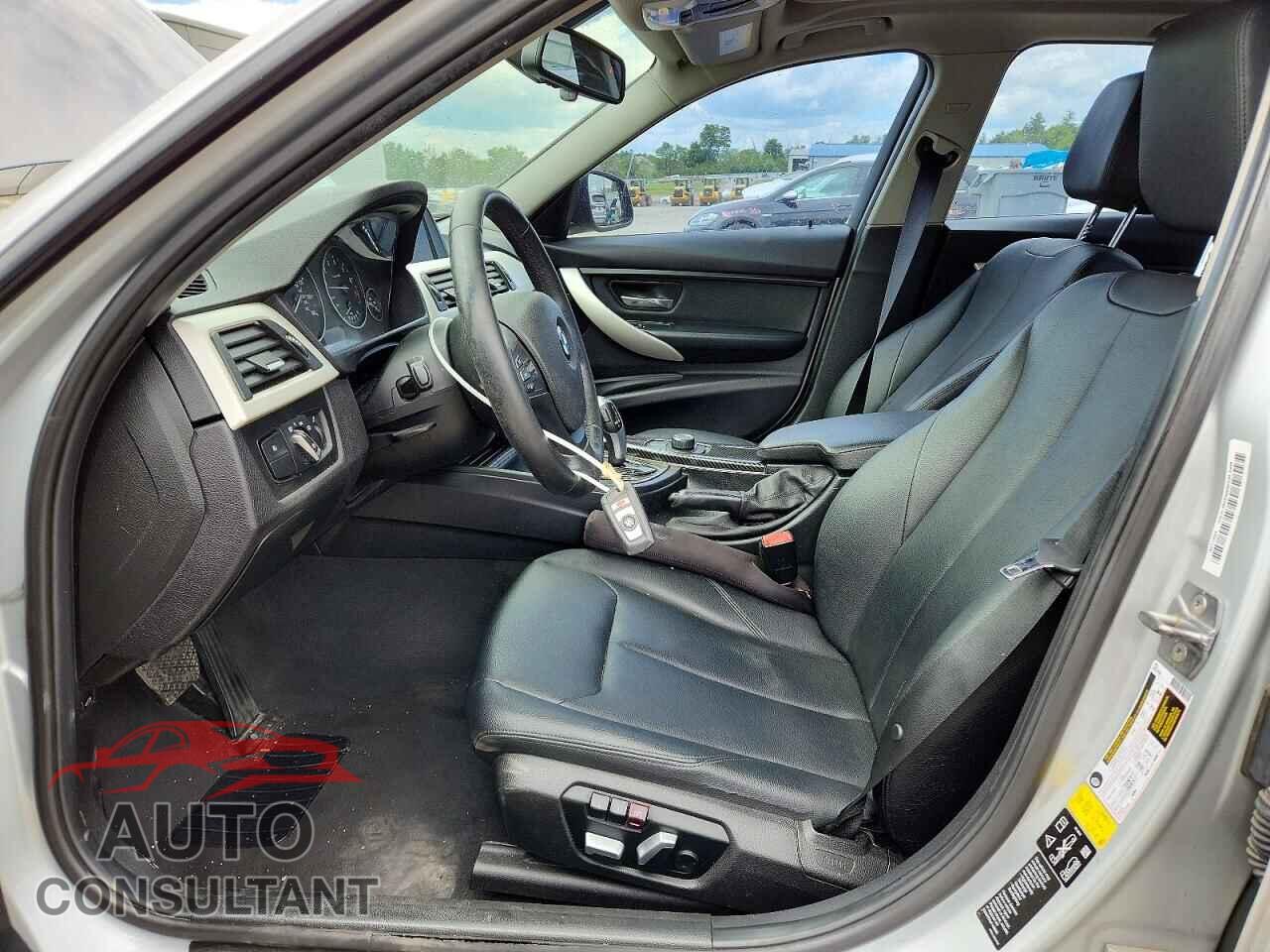 BMW 3 SERIES 2016 - WBA8E5G53GNU21479