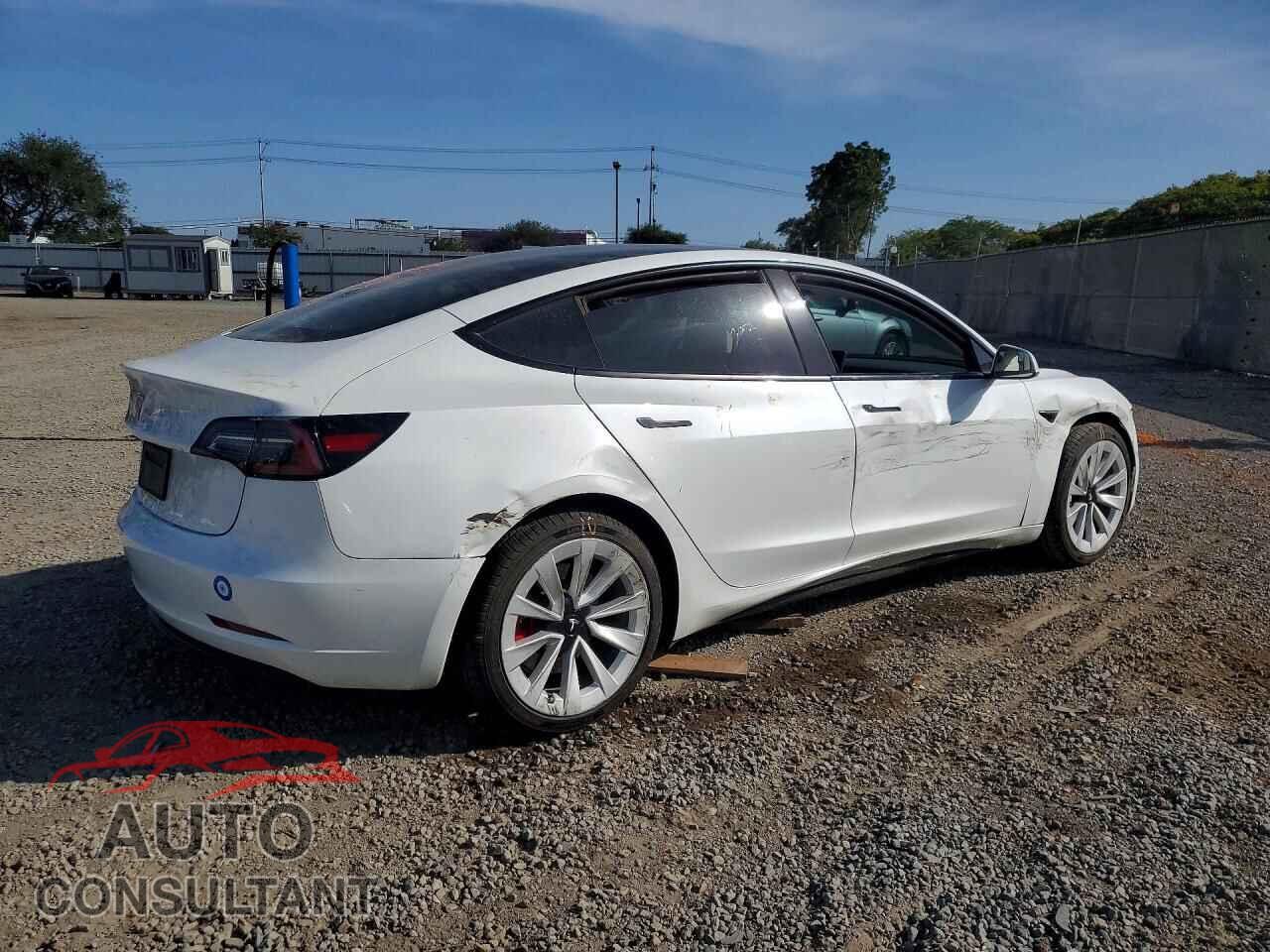 TESLA MODEL 3 2023 - 5YJ3E1EA8PF565890