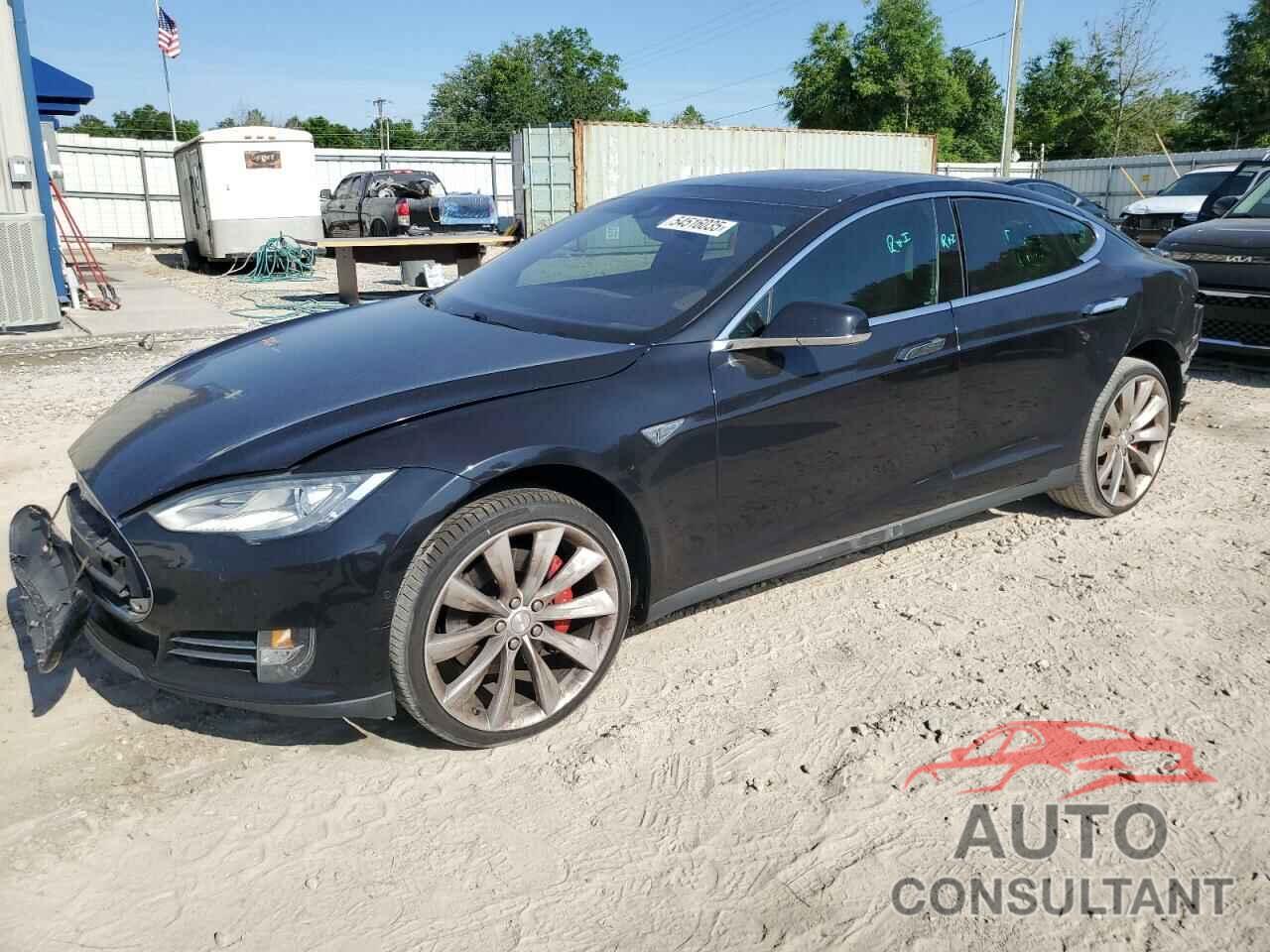 TESLA MODEL S 2015 - 5YJSA1E48FF118749